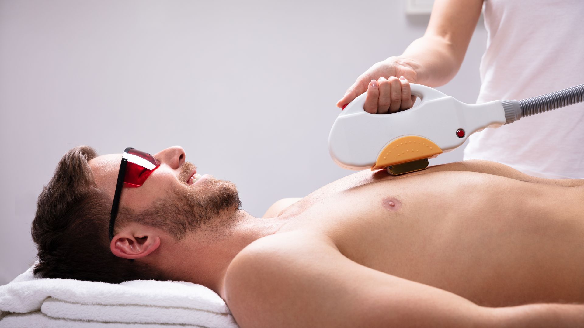zabiegi dla mężczyzn - depilacja laserowa